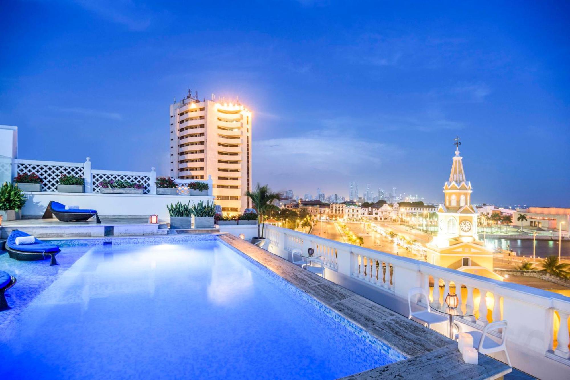 Nh Royal Urban Cartagena Hotel Exterior photo