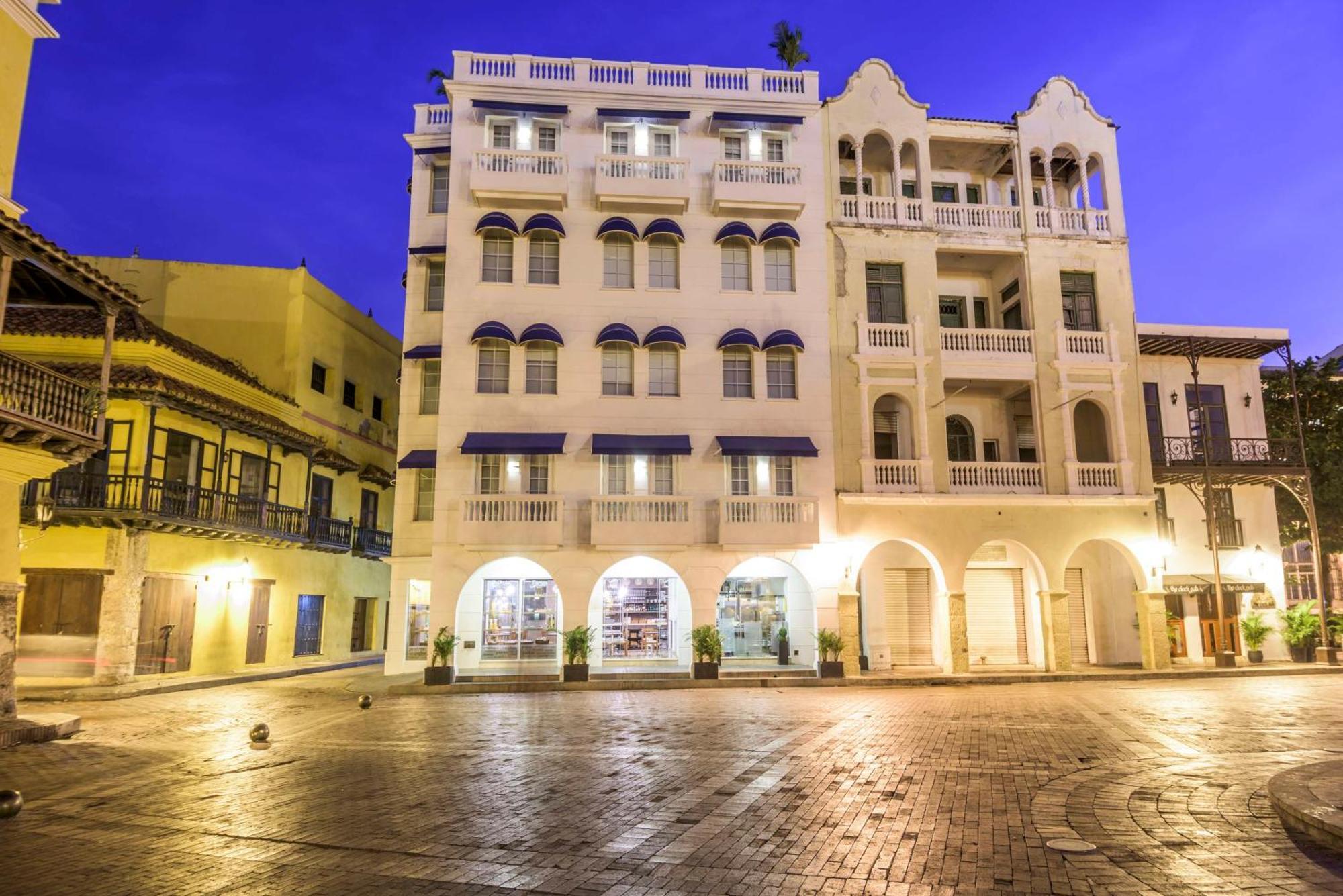 Nh Royal Urban Cartagena Hotel Exterior photo