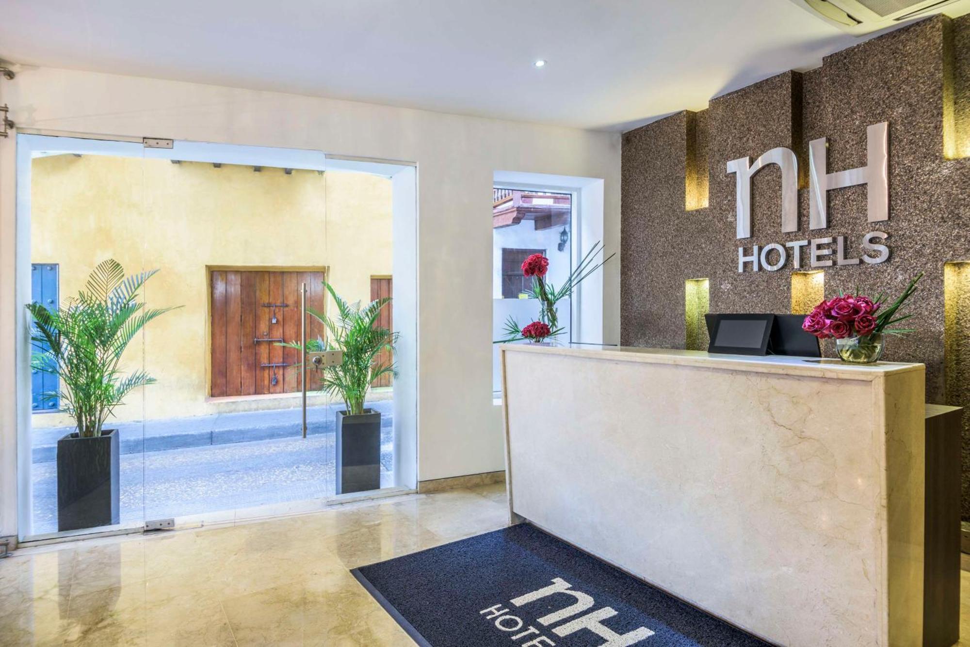 Nh Royal Urban Cartagena Hotel Exterior photo